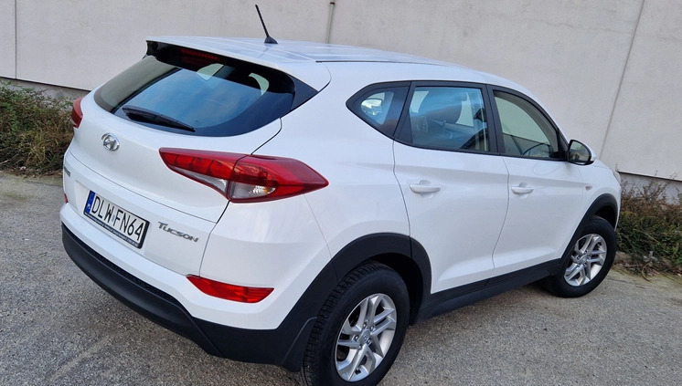 Hyundai Tucson cena 76500 przebieg: 50500, rok produkcji 2017 z Złotoryja małe 92